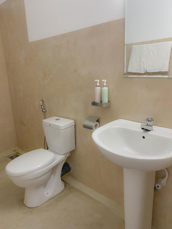 The Anchorage Holiday Apartments - Негомбо Экстерьер фото